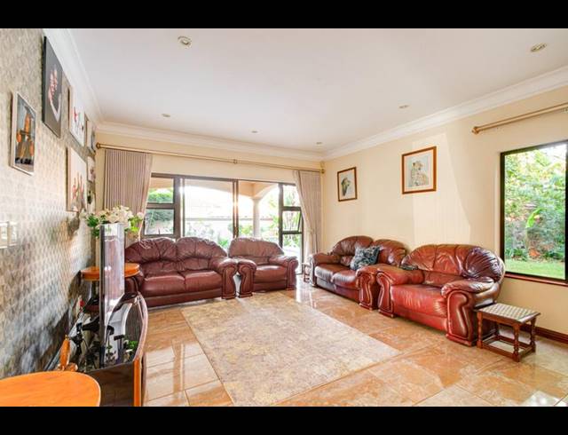 4 BEDROOM HOUSE FOR SALE IN BROADACRES